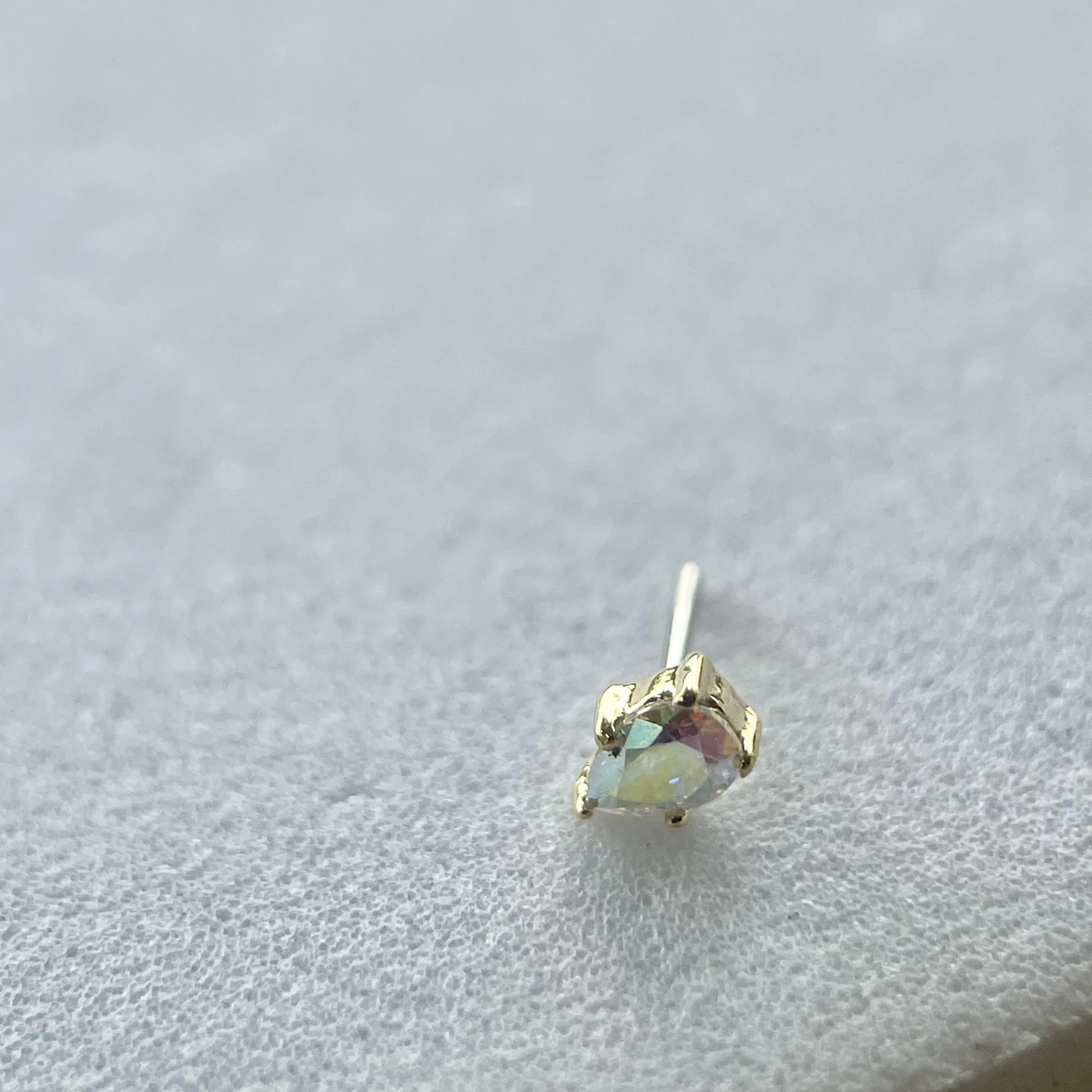 Anatometal Pear End (18K Gold)