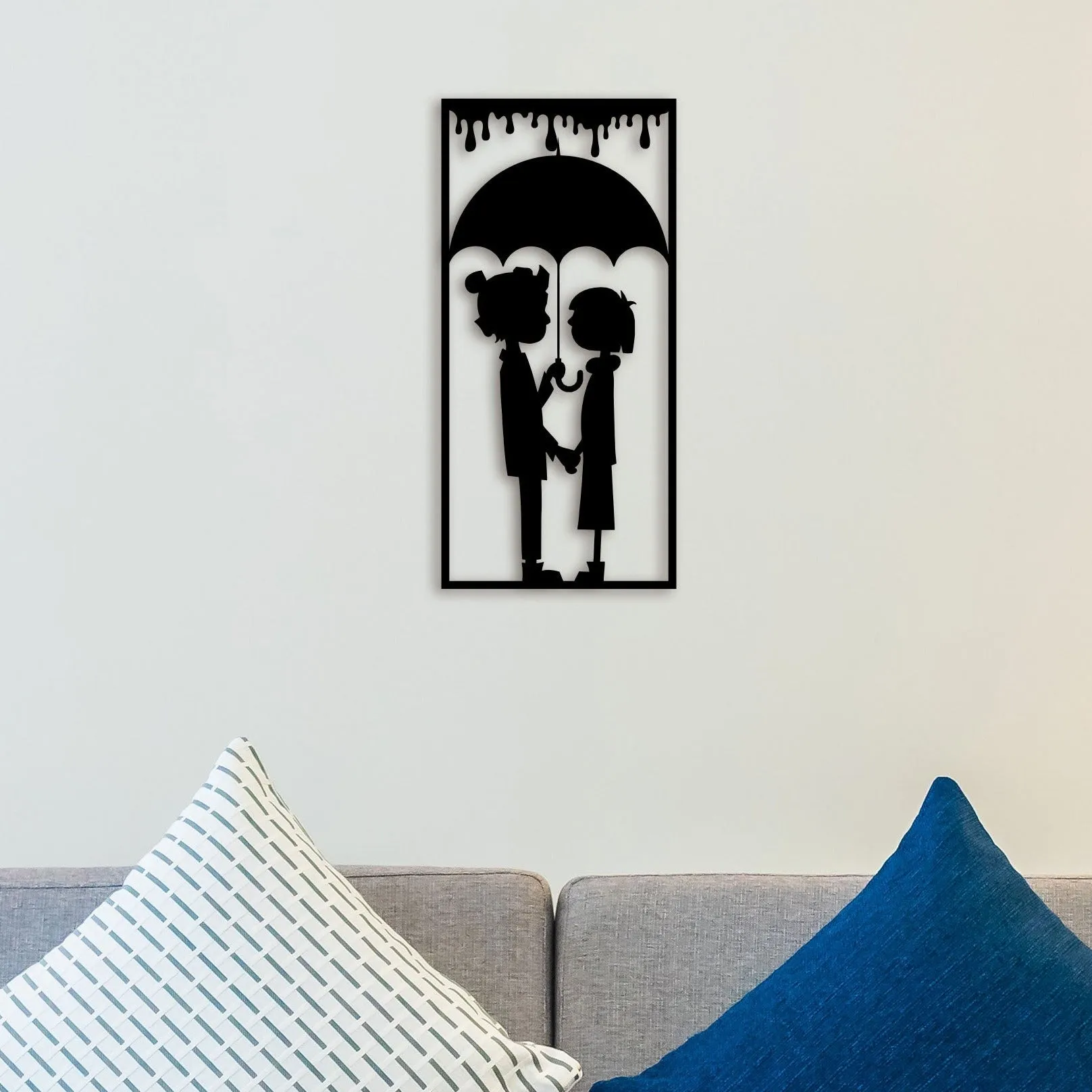 Couple With Umbrella Metal Wall Art