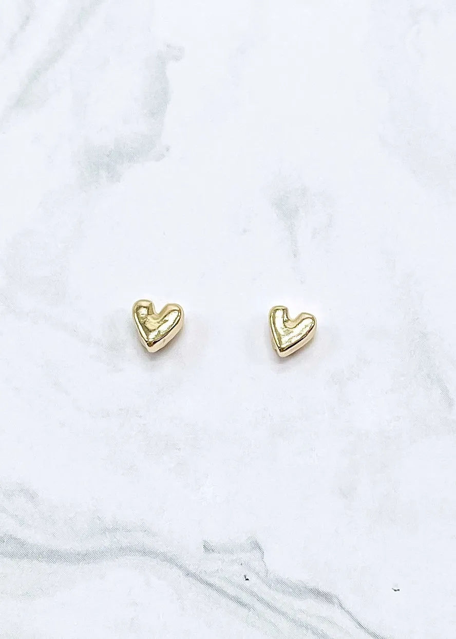 Dainty Heart Stud