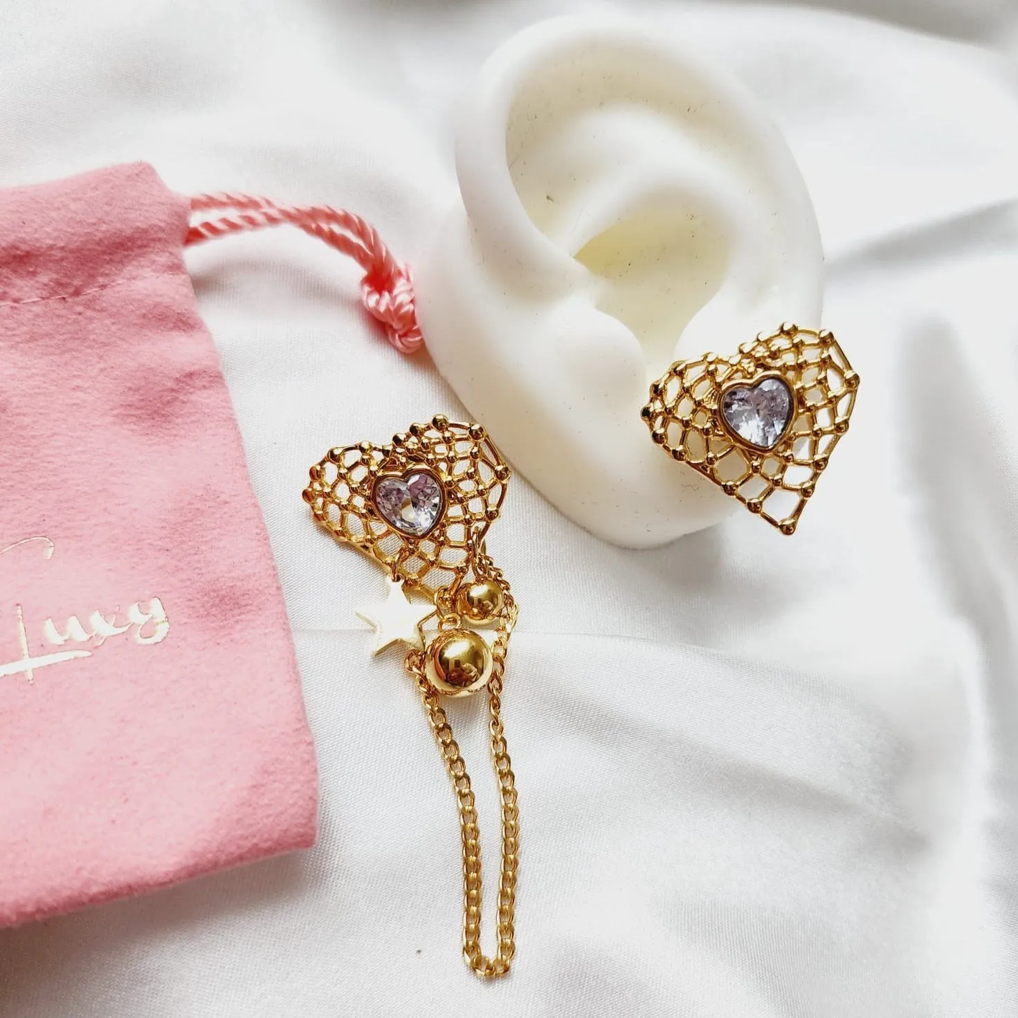 Ishtar Heart Earrings