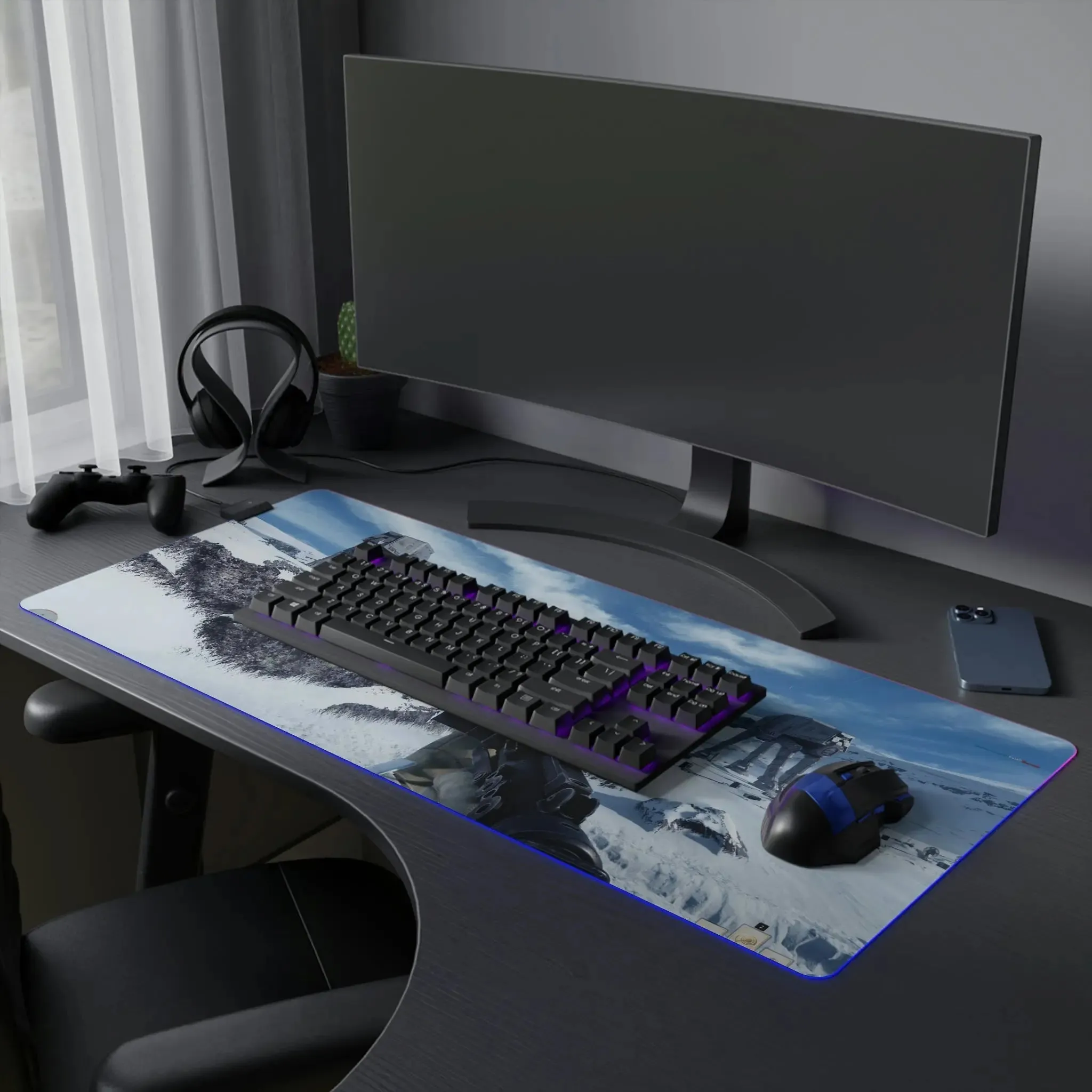 Luminous Battlefield: Multicolor LED Mouse Mat