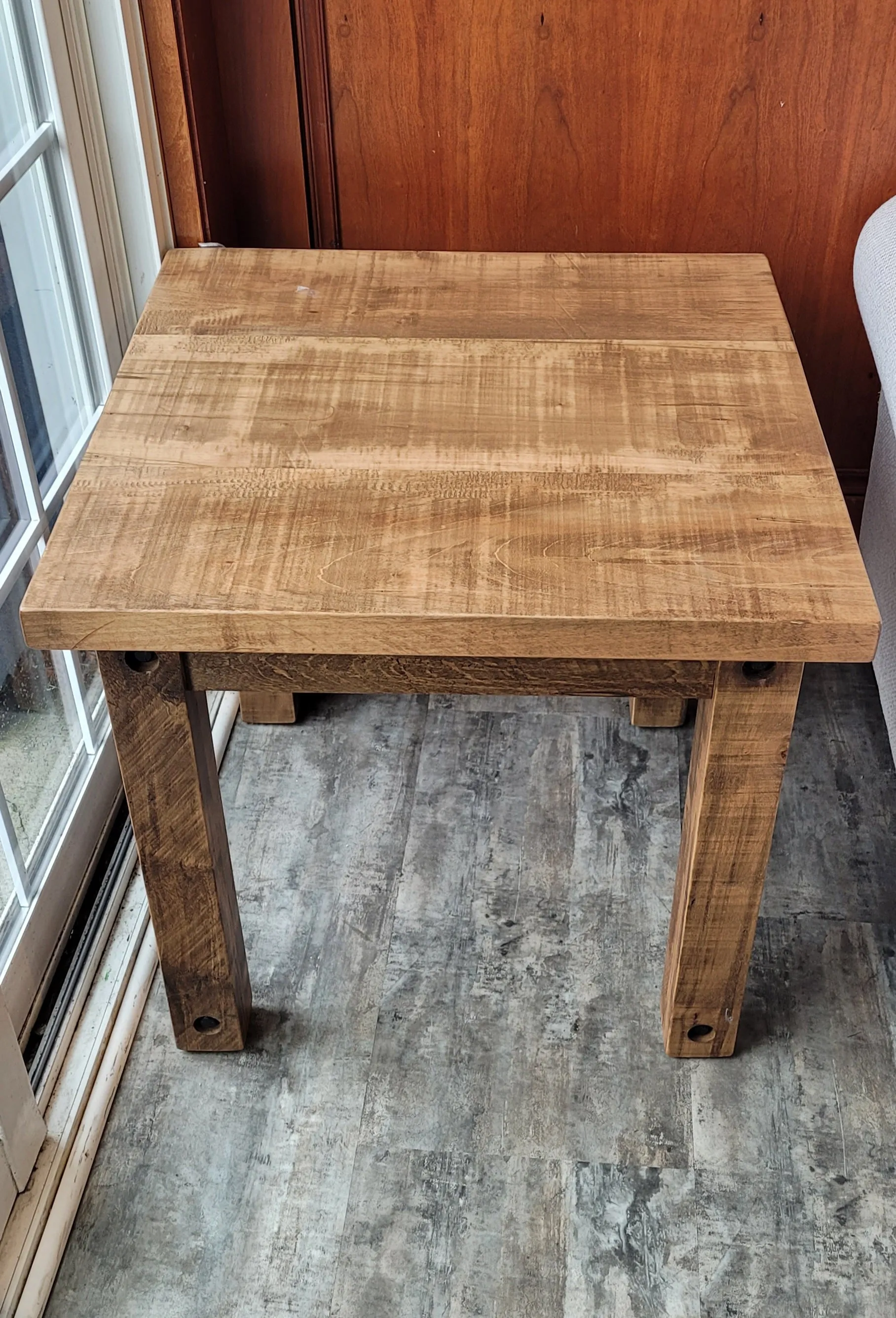 RUFFSAWN - ADIRONDACK END TABLE